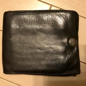 クロムハーツ　２つ折り財布